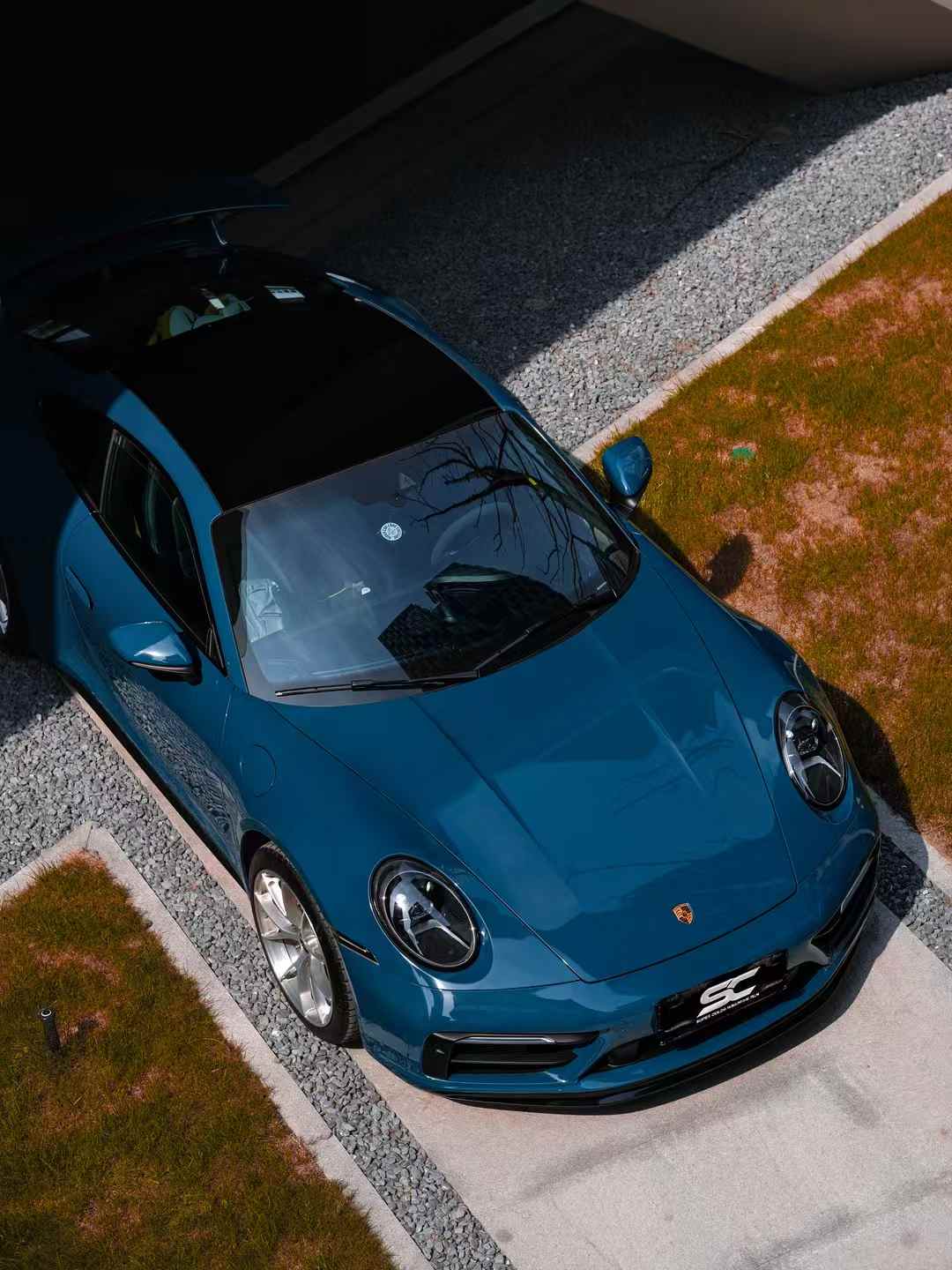 PET Porsche Deep Blue