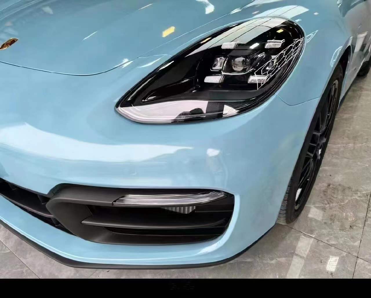 PET Light Blue