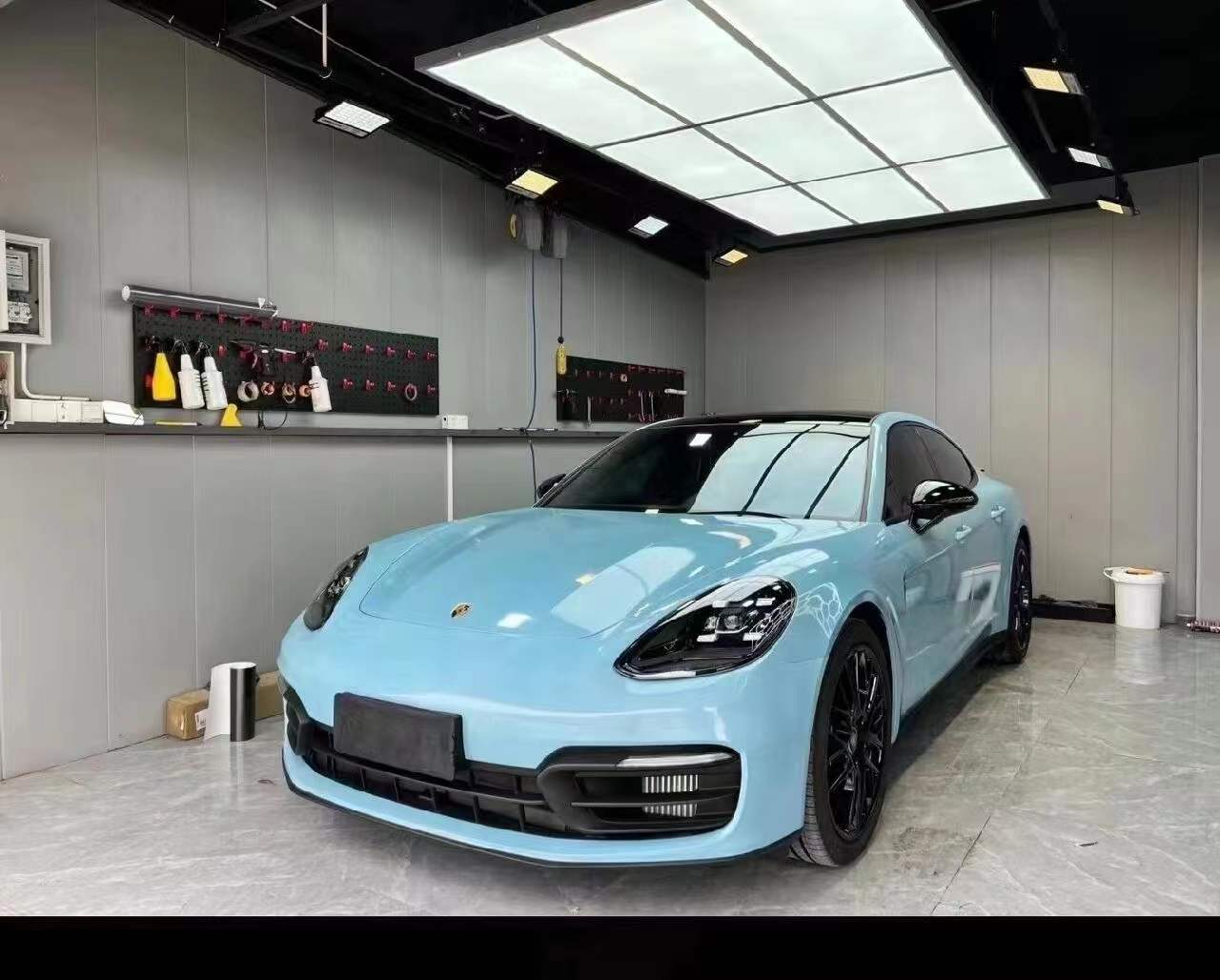 PET Light Blue